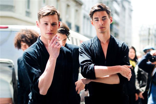 男生怎么买对衣服 选衣服有哪些技巧