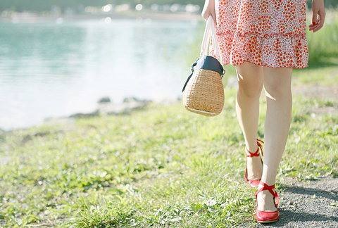 遇到比自己优秀的情敌怎么办 男生这样做显得有底气