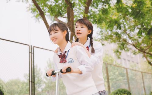 如何把女生从别人手里抢回来?第4张