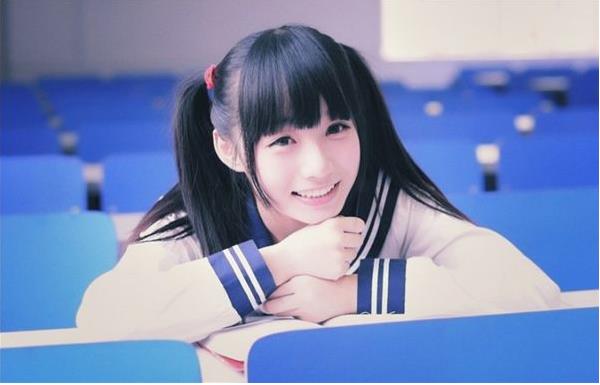 怎样和女朋友聊天第2张