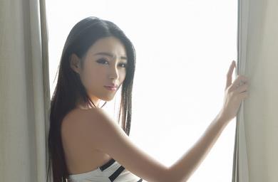 怎么陪女朋友聊天？