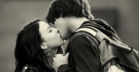 为什么和女朋友接吻时会很兴奋?第1张