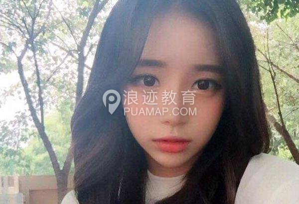 女生不喜欢你，还会陪你聊天吗第2张