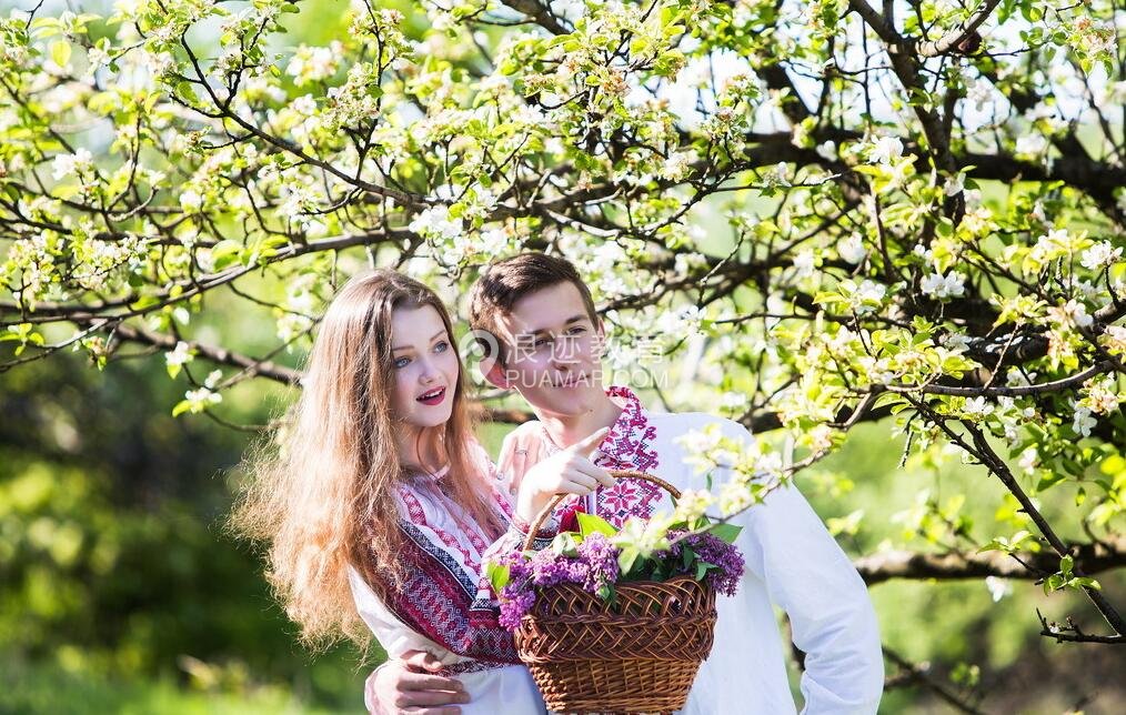 和女生网上聊天一般开头怎么说比较好第2张