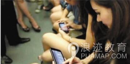 怎么把游戏里的女孩追到现实中来?第2张