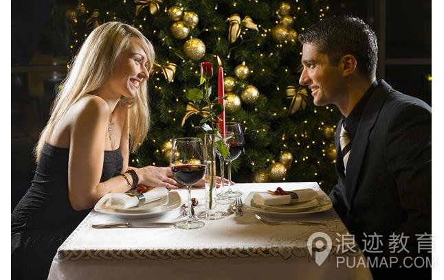 跟女生约会吃西餐应该注意哪些礼仪第2张