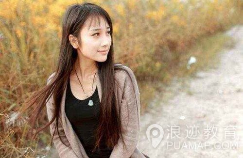 如何将一个把你当朋友的女生变为女朋友第2张