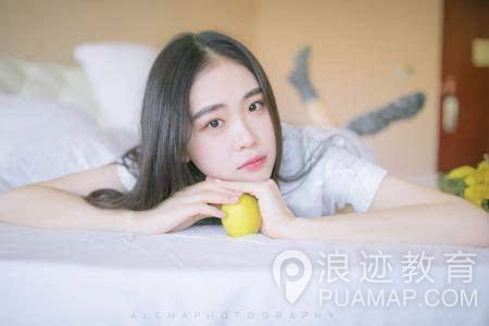 如何通过聊天判断女生是不是对你有意思？第2张