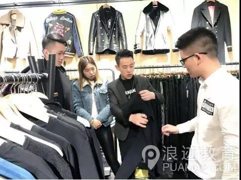 结婚10年，妻子出轨“男小三”，屌丝大叔该如何逆袭？第5张