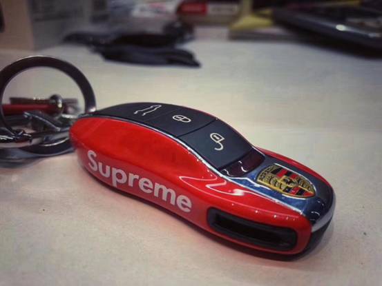 拥有一辆超跑，究竟可以为你撩女生加多少分？第1张