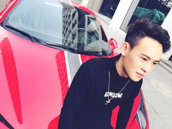 拥有一辆超跑，究竟可以为你撩女生加多少分？第5张