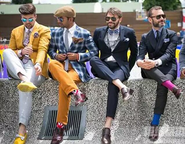 男人如何选择袜子才好看第2张