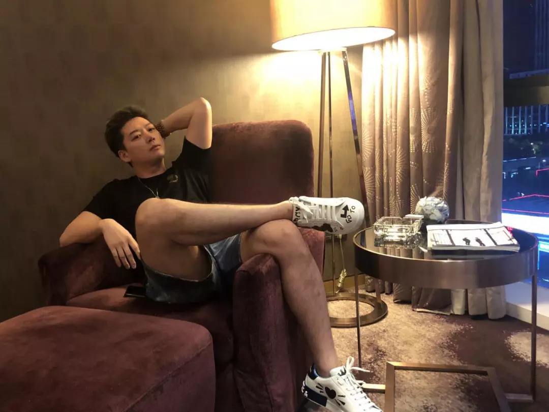 邂逅300美女：她们才是你真正的脱单老师第4张