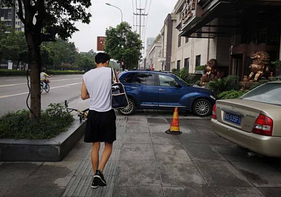 中国式玩家：蹦野迪上水床、骗哑炮戴假套，睡400个女人还嫌少第16张