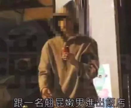 2张图告诉你中单大魔王Faker的两幅面容 话题推荐