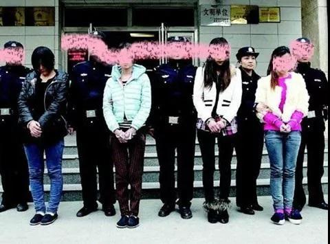 遭遇躺尸姐、小甜甜、卖茶女后，一个渣男粉丝的内心独白第10张