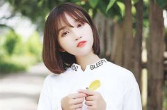 怎么和女朋友聊天更幽默？5招教你逗她开心