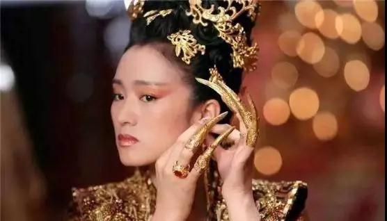 女人为了变美能多不择手段？第4张