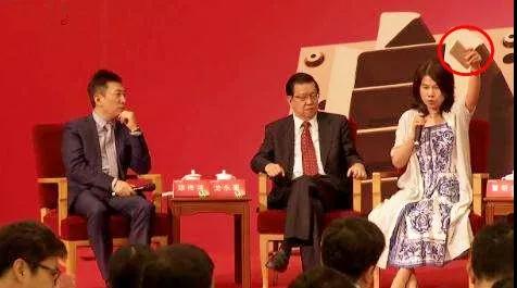 为什么现在的女孩生气都喜欢摔手机呢？第18张