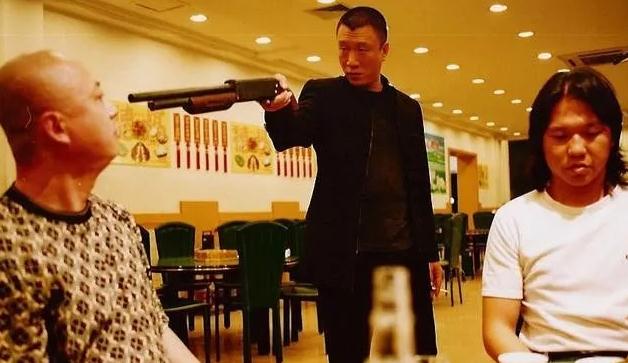 东北男人谈恋爱太难了，“社会摇”的土嗨，令人窒息！第11张