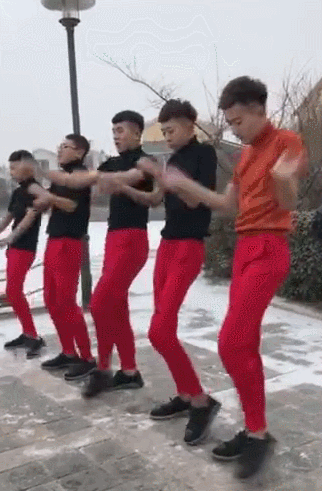 东北男人谈恋爱太难了，“社会摇”的土嗨，令人窒息！第15张