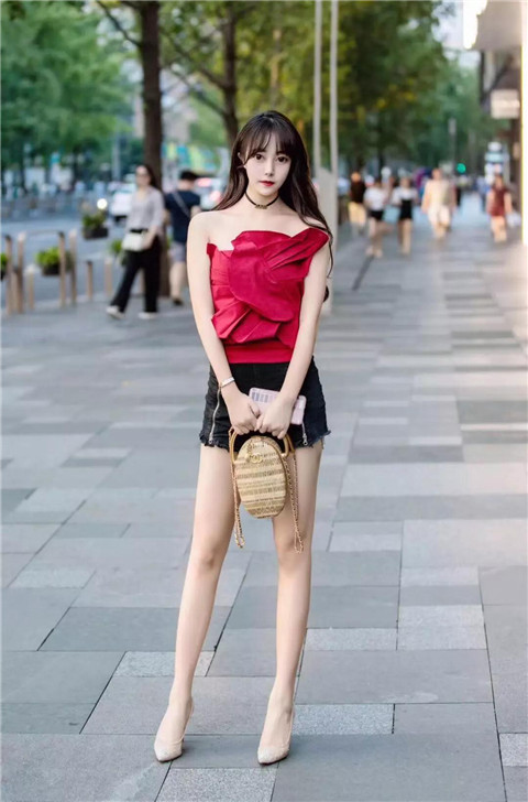 为什么女人不愿意给男人花钱？李佳琦卖货的大型翻车现场第12张
