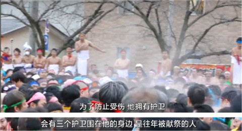 日本西大寺裸祭：虽用男人献祭，但每个人都想上手摸一摸第12张