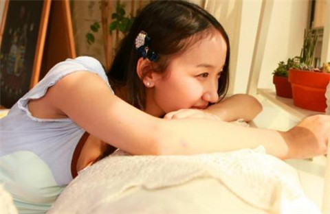 分手后女友想复合的表现有哪些?尽早发现才能尽早复合第1张