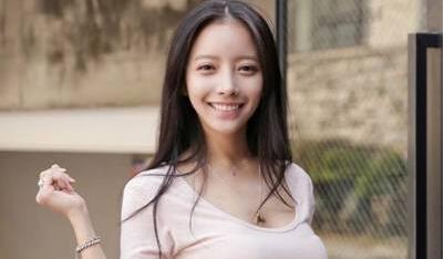 一个女孩子喜欢你会有什么表现？从聊天中能看出来第2张