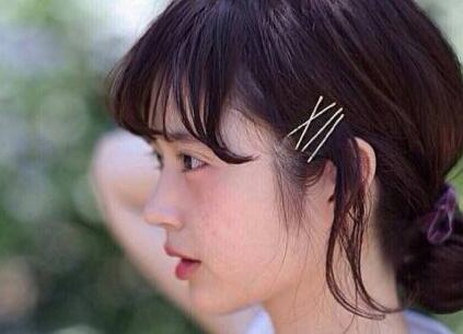 女生聊天只回一两个字加表情包，是什么情况？第1张