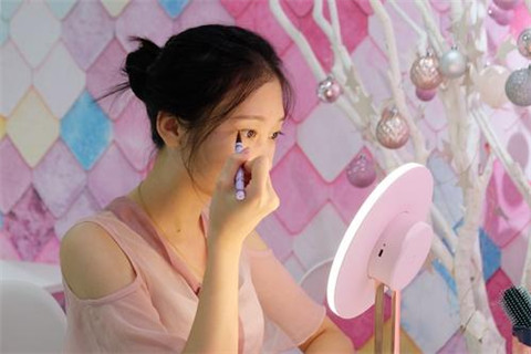 伤害了女朋友怎样才能挽回她的心？第4张