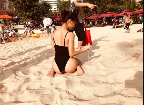靠巨臀爆红网络，秒杀卡戴珊，为什么翘臀让男生疯狂？第40张