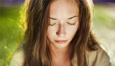 如何识别渣女？用这些技巧让你少走弯路第3张