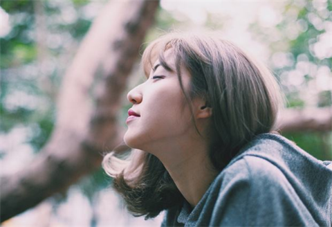 女生聊天很敷衍怎么办？4个避免遭到敷衍聊天的方法第1张