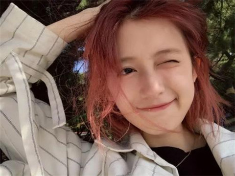 让女朋友别穿漏的衣服有错吗？第3张