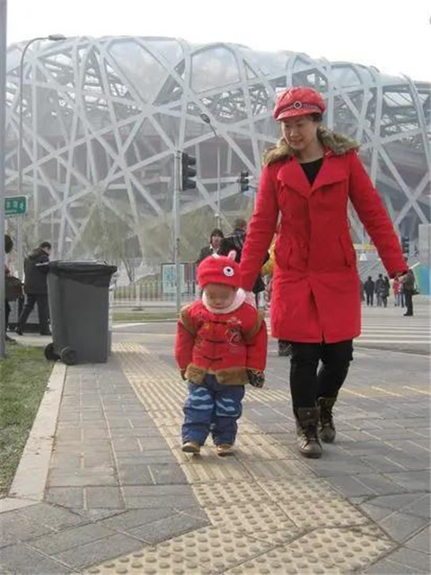 网红鼻祖逆天改命：资产上亿，至今单身，她经历了什么？第15张