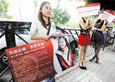 网红鼻祖逆天改命：资产上亿，至今单身，她经历了什么？第19张