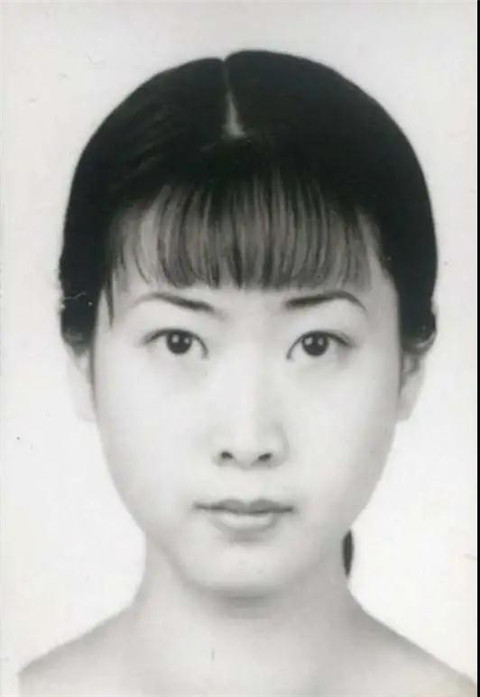 网红鼻祖逆天改命：资产上亿，至今单身，她经历了什么？第10张