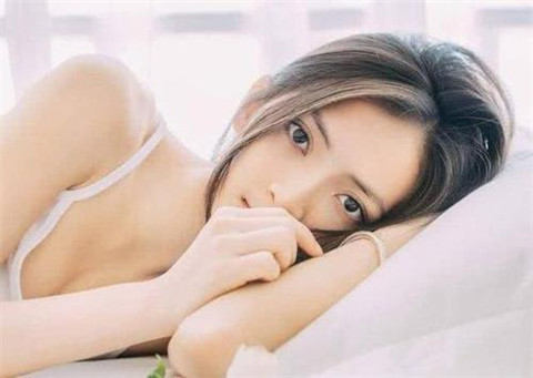 女生最容易动情的6个瞬间，把握住才容易脱单第4张