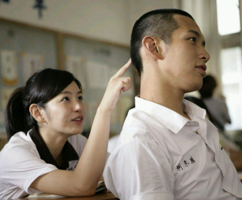怎么追学历高的女孩